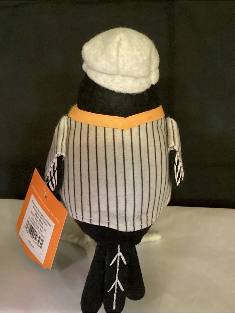 Target 2026 Hyde & EEK Featherly Friends Halloween Bird “BONELY”